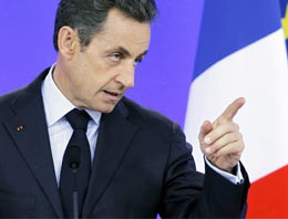Sarkozy'den yeni tasarı atağı!